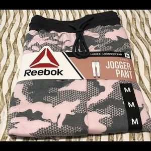 Reebok women joggers M pink & gray camouflage